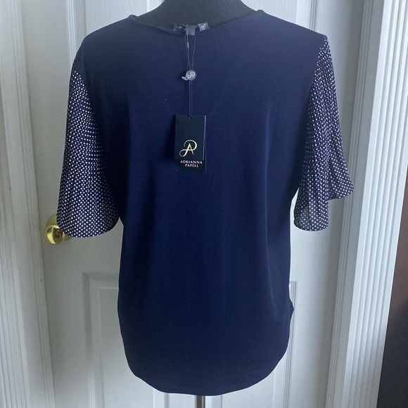 Adrianna Papell Navy Blue V-Neck Top Pleated Polka Dot Flutter Sleeve Sz L NWT - Picture 4 of 6